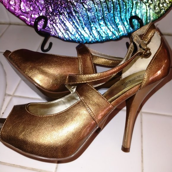 👠Carlos Santana👠'BELIEVE' Patent Leather high Heels - Picture 1 of 6